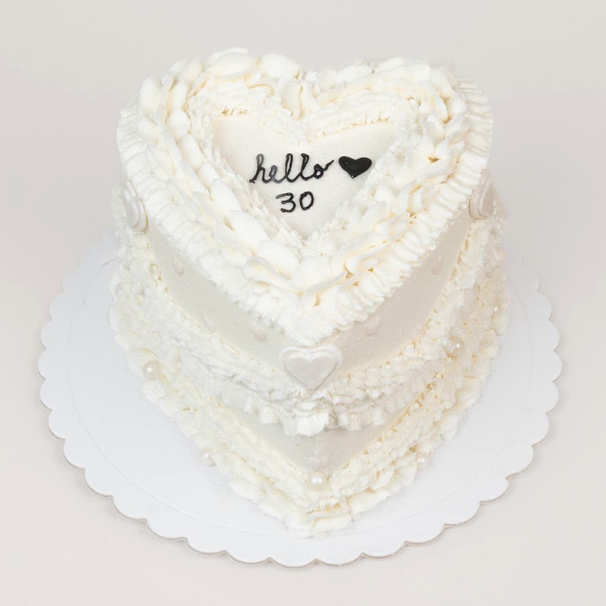 Torta corazón blanca